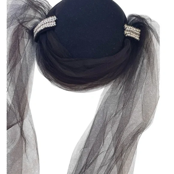 Vintage Tulle Train Art-Deco Rhinestone-Style Pillbox Hat - Picture 10 of 16